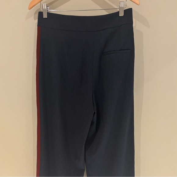 Wide leg Striped Trousers - Picture 4 of 6